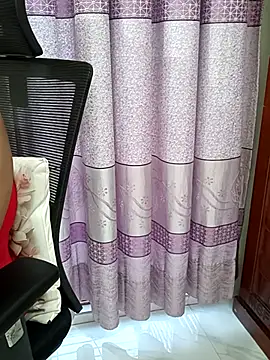 Snapshot of Disha-sexy chatting on 14, 9, 2025 Disha-sexy online show from 14, 9, 2025