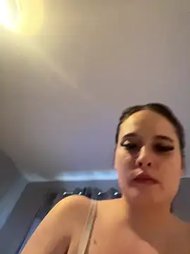 LollyLove  online show from 15, 2, 2026