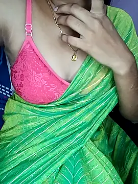 Nidhi lovely online show from 17, 10, 2025