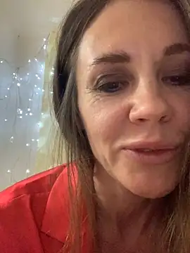 LucieMack online show from 28, 11, 2025