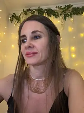 LucieMack online show from 18, 4, 2026