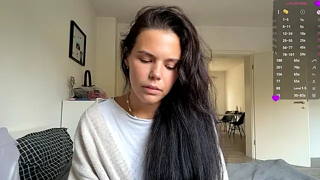 MaydaCornwall online show from 17, 10, 2025