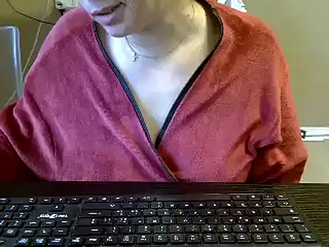 ITALIANASISIXX online show from 15, 10, 2025