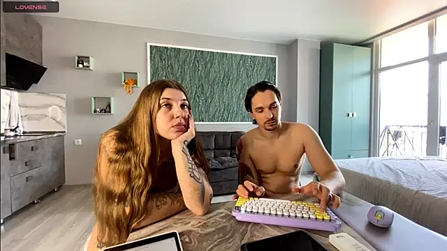 Snapshot of VelvetMiley chatting on 3, 7, 2026 VelvetMiley online show from 3, 7, 2026