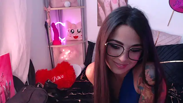 Tyna Veliksa online show from 21, 10, 2025