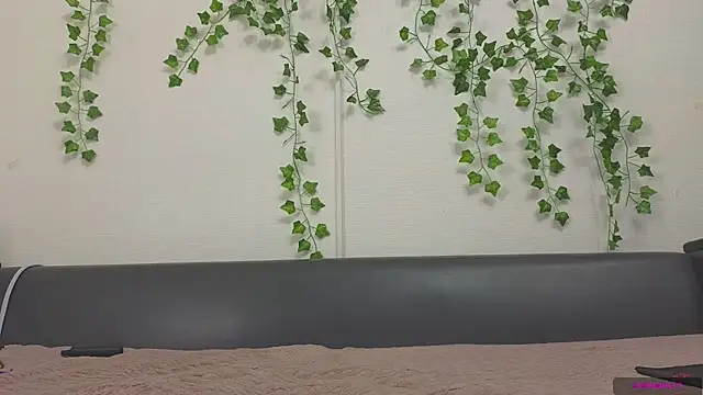 Olivia Rid  online show from 23, 10, 2025