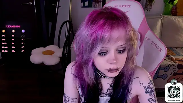 Lollyshy online show from 22, 9, 2025