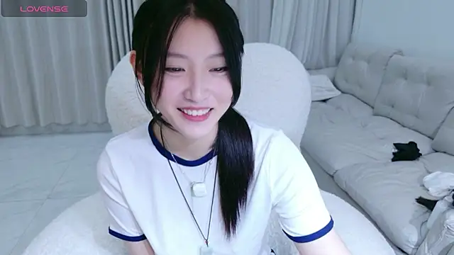 Snapshot of rainybb chatting on 28, 9, 2025 rainybb online show from 28, 9, 2025