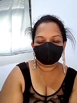 Snapshot of Madu_HotSL chatting on 28, 9, 2025 Madu HotSL online show from 28, 9, 2025