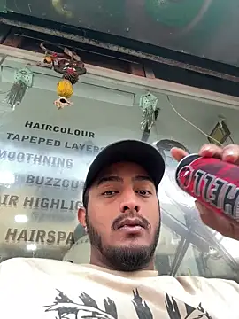 Snapshot of seenu2101 chatting on 18, 2, 2026 seenu2101 online show from 18, 2, 2026