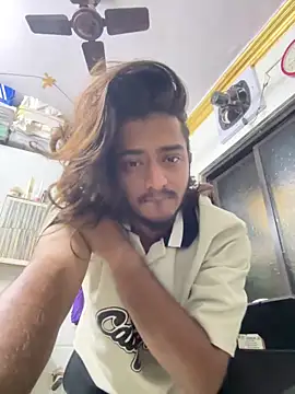 Snapshot of seenu2101 chatting on 2, 3, 2026 seenu2101 online show from 2, 3, 2026