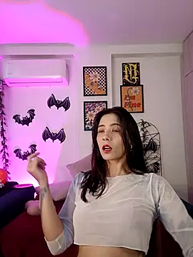 mishelkrave  online show from 28, 10, 2025