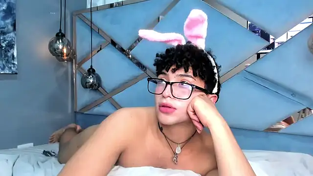 Valentin0 3 online show from 6, 11, 2025