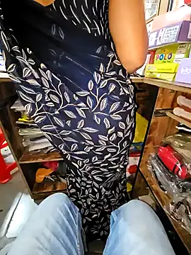 indianhotwife639 online show from 18, 1, 2026