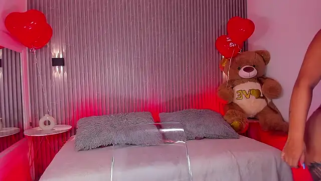 MaddyGray  online show from 14, 2, 2026