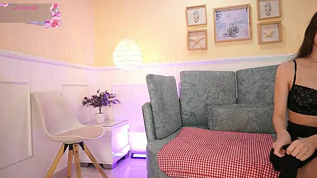 LoonaNyx online show from 25, 9, 2025