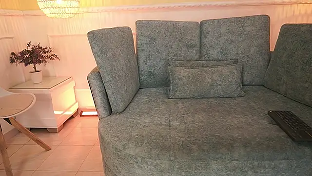 LoonaNyx online show from 29, 9, 2025