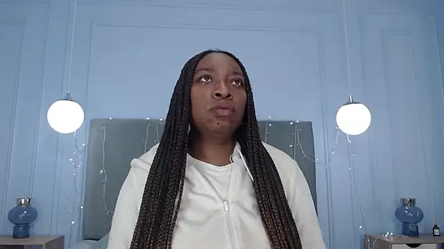 NatashaSilver online show from 18, 9, 2025