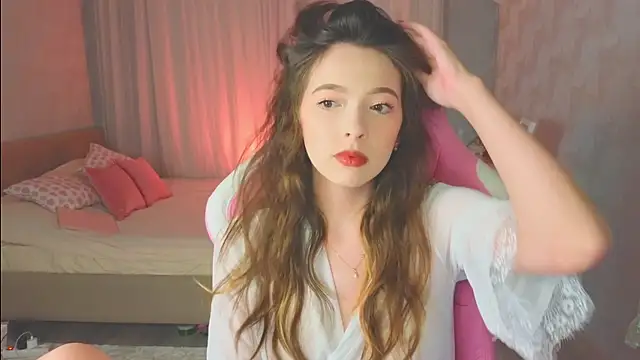 Snapshot of yuna_sunshy chatting on 16, 9, 2025 yuna sunshy online show from 16, 9, 2025