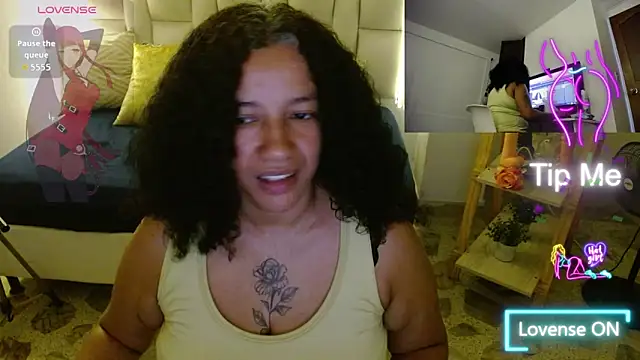 Snapshot of michel_rous_ chatting on 29, 4, 2026 michel rous online show from 29, 4, 2026