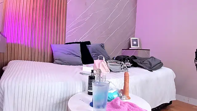 emma  rose1 online show from 15, 10, 2025