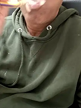 Snapshot of moonflower25 chatting on 18, 1, 2026 moonflower25 online show from 18, 1, 2026