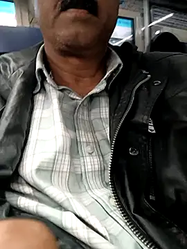 Snapshot of moonflower25 chatting on 9, 2, 2026 moonflower25 online show from 9, 2, 2026