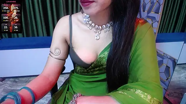 Snapshot of heyy_kiran chatting on 9, 6, 2026 heyy kiran online show from 9, 6, 2026