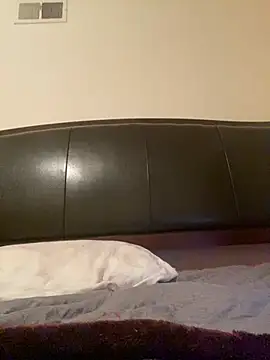 Snapshot of ThickDic28 chatting on 30, 6, 2026 ThickDic28 online show from 30, 6, 2026