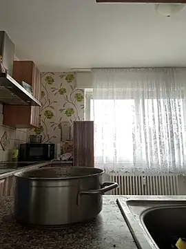 Emilia Mausi online show from 13, 2, 2026