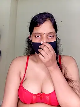 Rose-luckey online show from 4, 11, 2025