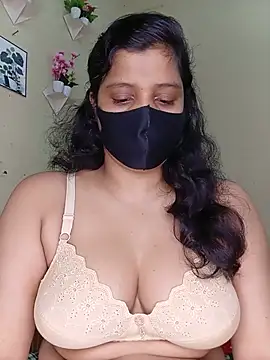 Rose-luckey online show from 18, 7, 2026