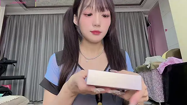 Yaya--728 online show from 22, 12, 2025