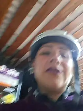 Snapshot of CAROLINE__07 chatting on 17, 9, 2025 CAROLINE 07 online show from 17, 9, 2025