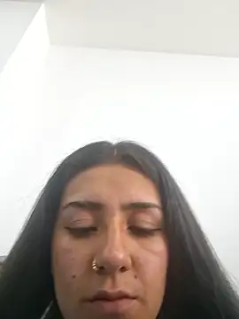 CAROLINE  07 online show from 9, 1, 2026