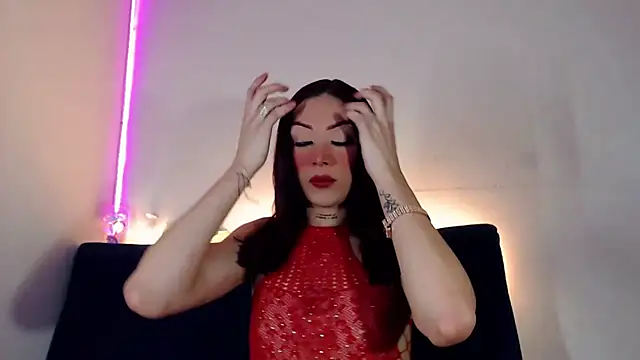 Megan Gil  online show from 23, 7, 2026