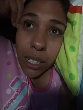 Snapshot of IVONNE_COLLINS33 chatting on 15, 4, 2026 IVONNE COLLINS33 online show from 15, 4, 2026