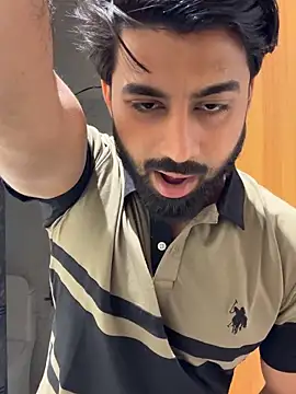 hottestboy03 online show from 13, 2, 2026