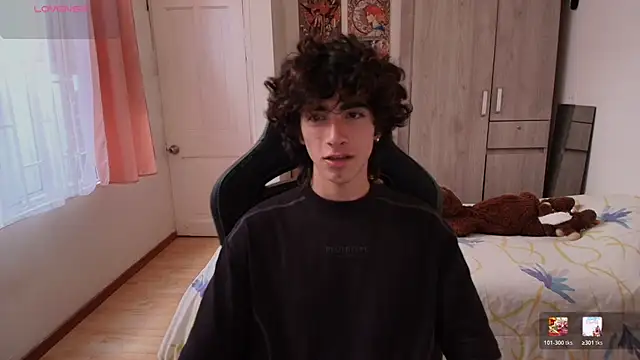 Snapshot of Nude_Boy18 chatting on 17, 1, 2026 Nude Boy18 online show from 17, 1, 2026