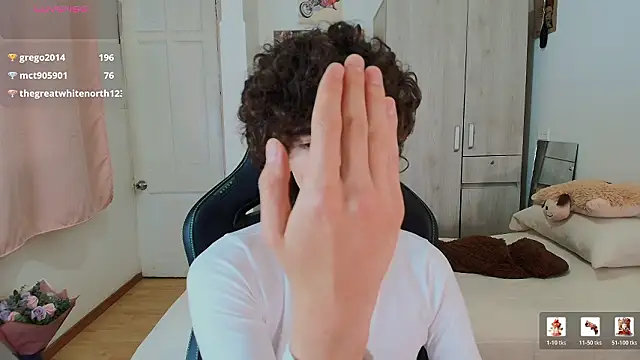 Snapshot of Nude_Boy18 chatting on 3, 2, 2026 Nude Boy18 online show from 3, 2, 2026