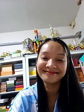 Natural Asian Girl online show from 24, 10, 2025