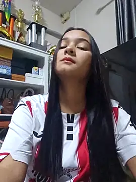 Natural Asian Girl online show from 18, 11, 2025