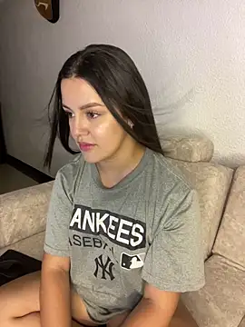 Snapshot of lunita_sweet5 chatting on 13, 9, 2025 lunita sweet5 online show from 13, 9, 2025