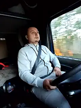 Amberdual online show from 20, 10, 2025