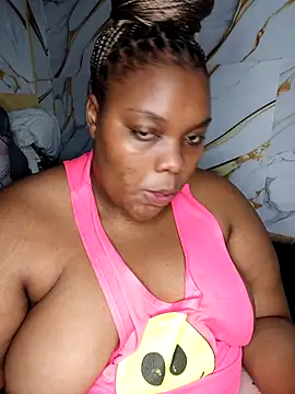 Snapshot of chubbybbw18 chatting on 30, 4, 2026 chubbybbw18 online show from 30, 4, 2026
