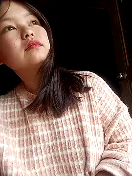 XoiXoi232 online show from 16, 3, 2026