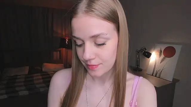 OdellaFrake online show from 4, 10, 2025