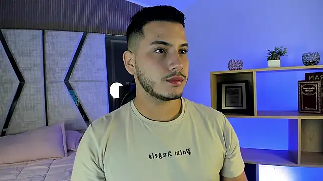 Snapshot of Axel_grey_ chatting on 19, 6, 2026 Axel grey online show from 19, 6, 2026