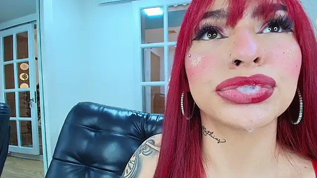 miss   abigail online show from 15, 10, 2025