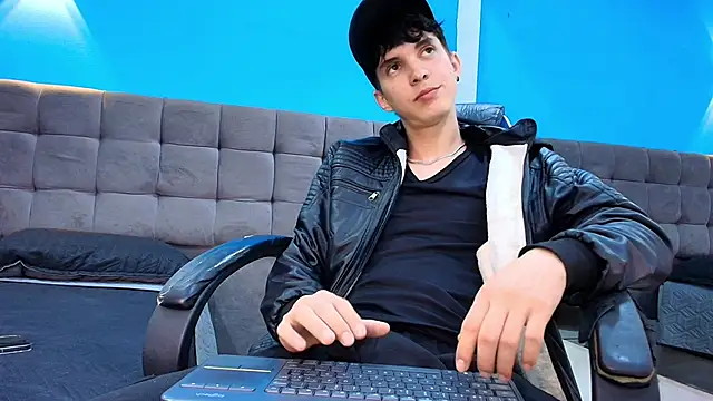 Snapshot of Jheampiiero chatting on 20, 5, 2026 Jheampiiero online show from 20, 5, 2026
